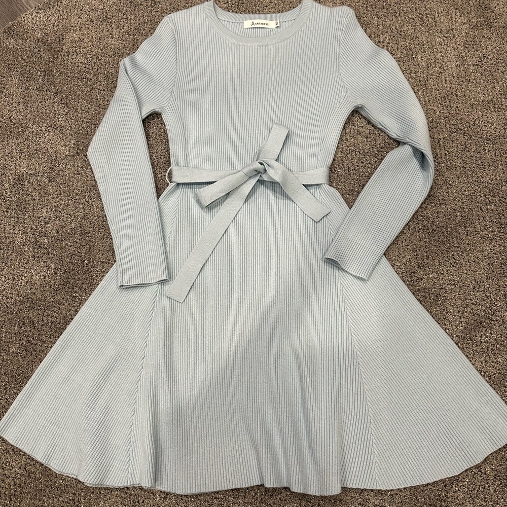 Elegant Blue Sweater Dress